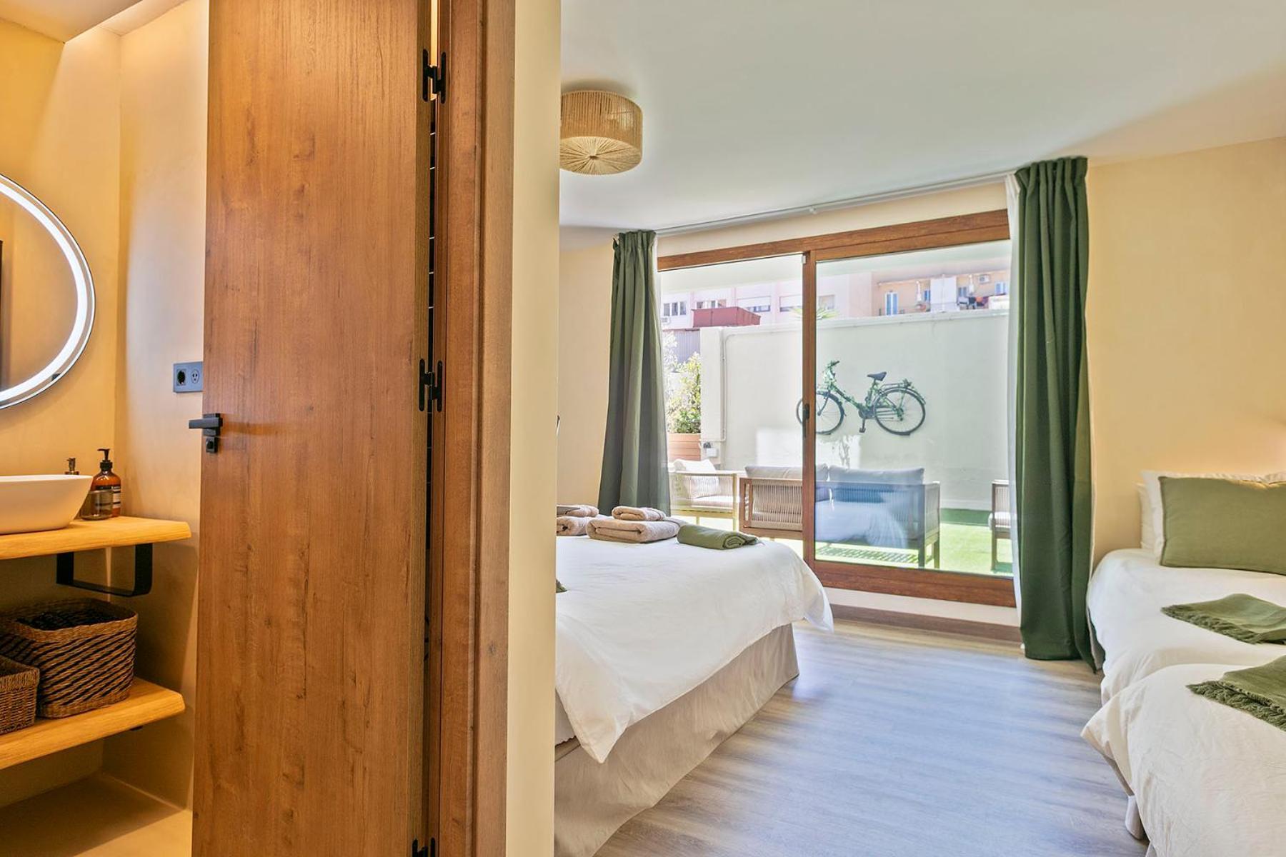 Olivia Barcelona Hostel Bagian luar foto